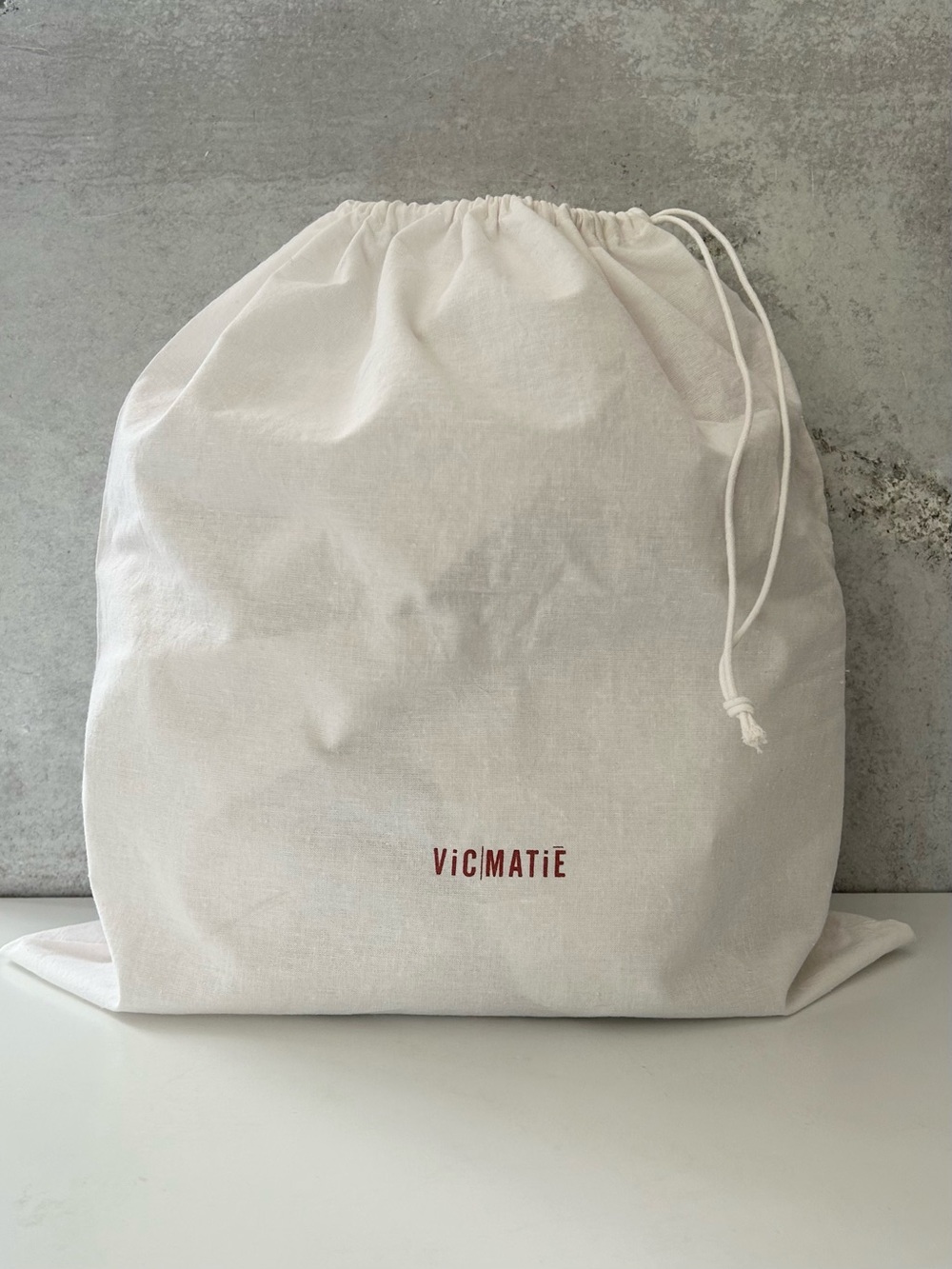 Vic Matiē Dust Cover Bag 15.5 x 17